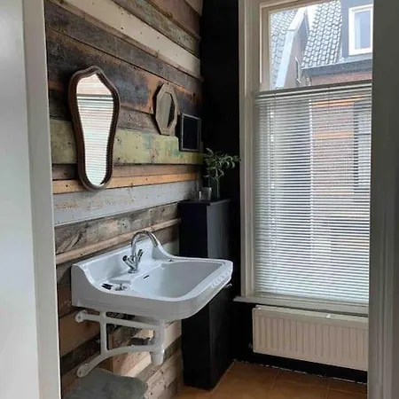 Cosy And Stylish Center And Nature Apartment
