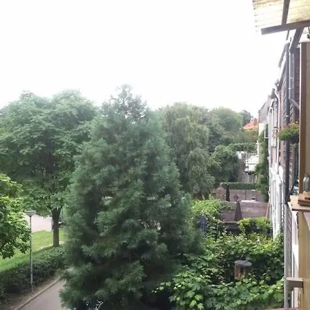Cosy And Stylish Center And Nature Apartment Hilversum